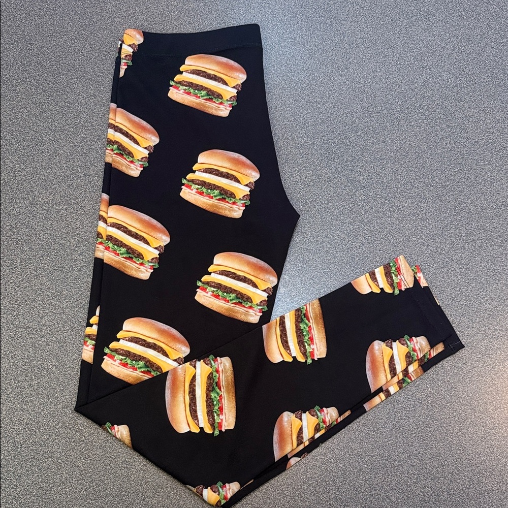 In-N-Out Burger Leggings XL